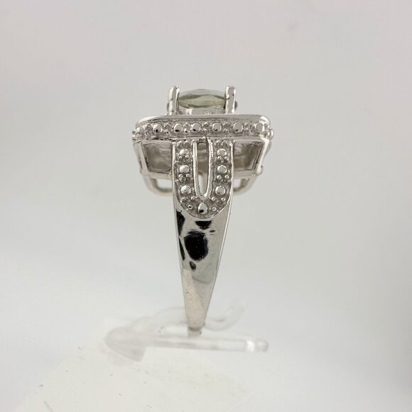 Beautiful Natural Light Green Amethyst Ring with small Diamond - Sterling Silver - Picture 4 of 14
